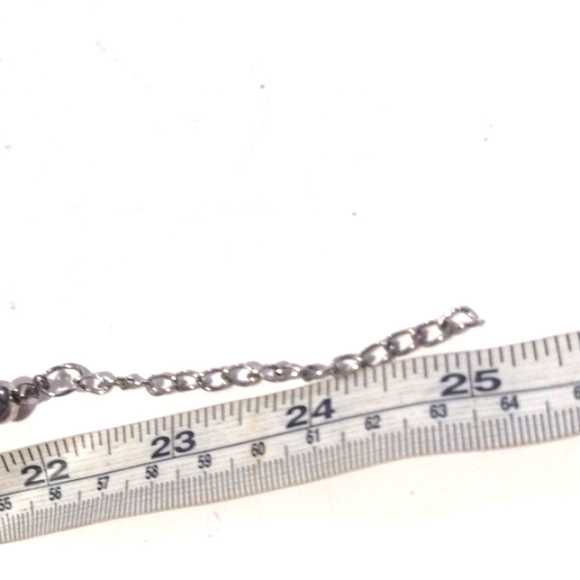 SHADES OF PURPLE AND SILVER BEADED HEAVY NECKLACE WITH SILVER DISCS - Picture 6 of 8